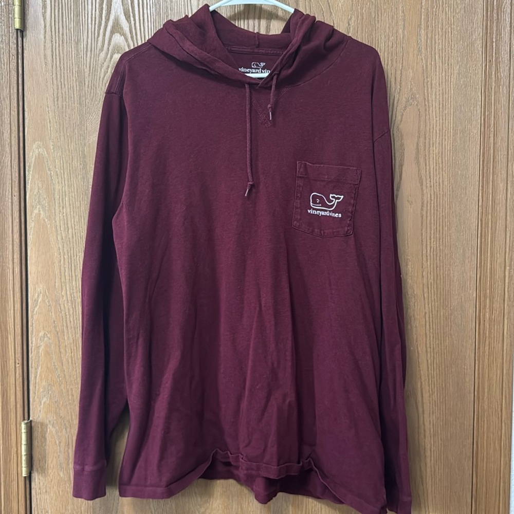 Vineyard Vines Burgundy Long Sleeve Hoodie T-Shirt  pocket Men’s Large Preppy
